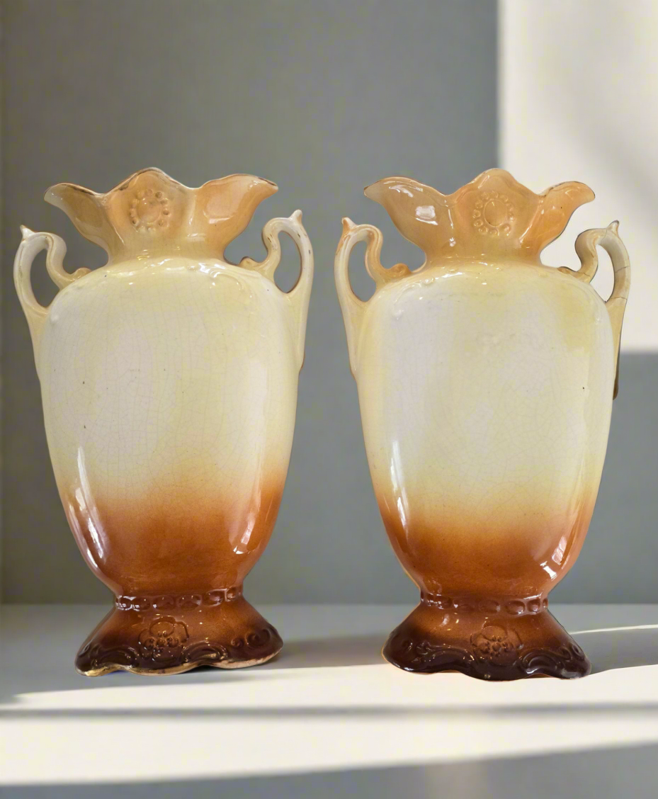 N° 106 Made In England Vases